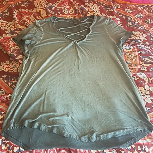 American Eagle Outfitters Tops - American Eagle Tshirt
